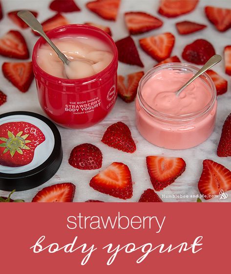 Strawberry Body Butter Recipe, Make Lotion, Body Oil Diy, Body Yogurt, Yoghurt Recipe, Body Mousse, Homemade Body Butter, Diy Body Butter, Lotion Recipe