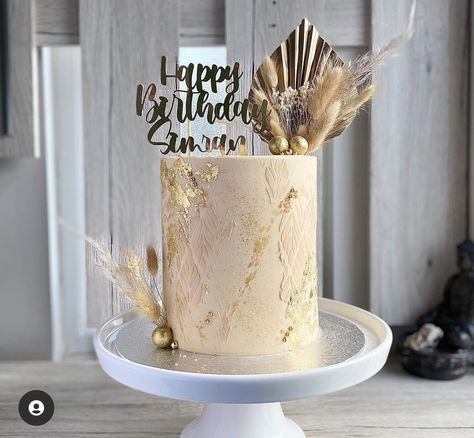 Elegant Birthday Cakes For Women, Cakes Elegant, Modern Birthday Cakes, 14th Birthday Cakes, First Communion Cakes, Cake Png, 40th Cake, 80 Birthday Cake, Gold Birthday Cake