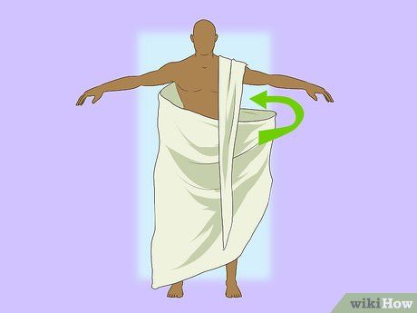 Roman Costume Diy, How To Make A Toga Out Of A Sheet, Toga Outfit Spirit Week, Mens Toga Costume, How To Make A Toga, Toga Costume Diy, Toga Party Costume, Diy Toga, Greek Mythology Costumes