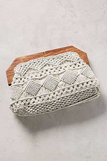 Kamm Woven Metallic Clutch Macrame Clutch, Makramee Diy, Macrame Purse, Macrame Wall Hanging Patterns, Home Decor Idea, Metallic Clutch, Macrame Plant Holder, Crochet Clutch, Macrame Wall Art