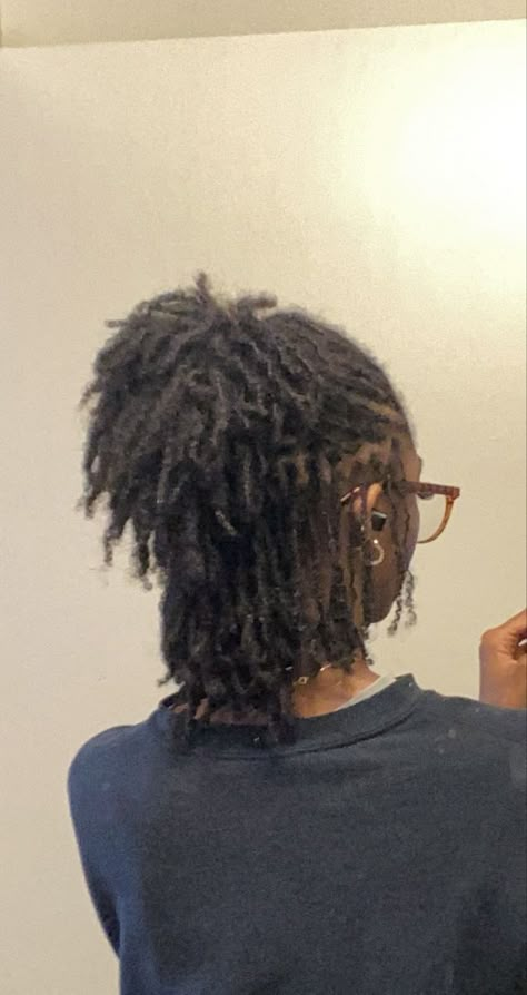 Mirco Locs, Black Hair With Brown Highlights, Loc Goddess, Locs Journey, Color For Black Hair, Brown Hair Men, Locs Natural, Micro Locs, Beautiful Dreadlocks