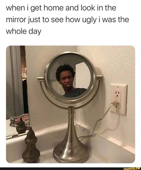 Found on iFunny Current Mood Meme, Crush Memes, Memes Br, Disney Memes, Wholesome Memes, Meme Faces, Look In The Mirror, The Mirror, Reaction Pictures