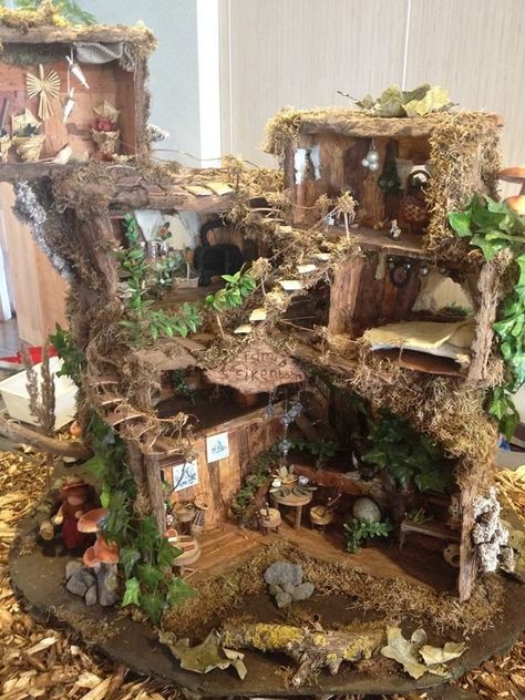 Tiny Fairy House Diy, Fairy Witch Cottagecore Decor, Fairy Furniture Ideas, Gremlincore Decor, Woodland Fairy Garden, Boho Witch Aesthetic Home, Witchy Garden Decor, Goblin Core Home Decor, Fairycore Furniture