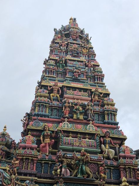 Half the population of Mauritius follow Hinduism, so there are a number of very colourful Hindu temples around the island, none more so than this one near the harbour in Port Louis. Port Louis, Hindu Temples, Hindu Temple, Art Courses, Heaven On Earth, Indian Ocean, Mauritius, Sri Lanka, Temple