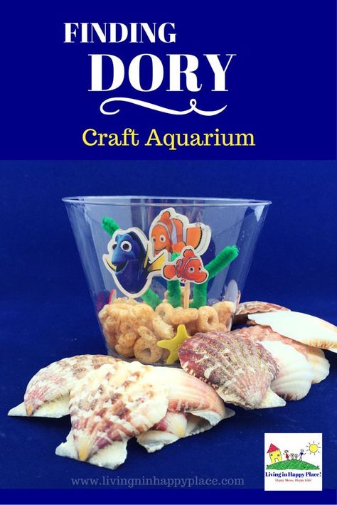 Finding Dory Craft is the is perfect DIY aquarium for the Finding Dory lover in your house! Inspired by the movie, this Dory kids activity build fine motor skills and inspires imagination. Any fish lover would agree that this is a fun and easy kids craft Nemo Craft, Finding Dory Crafts, Craft Aquarium, Dory And Nemo, Kids Activity Ideas, Finding Dory Birthday Party, Nemo Disney, Dory Birthday Party, Finding Dory Birthday