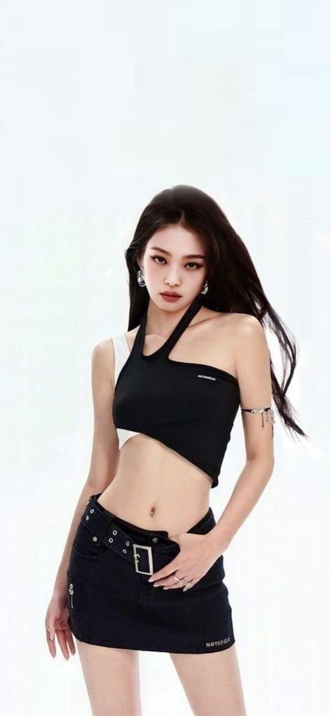 JENNIE WALLPAPER Jennie Waist, Jennie Hot Pics, Jennie Body Goals, Jennie Body, Jennie Calvin Klein, Jennie Wallpaper, Prettiest Girl, Ruby Jane, Calvin Klein Red