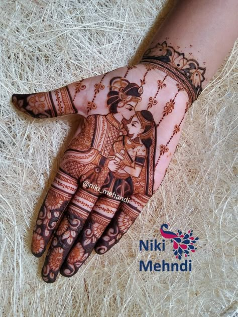 Bridal Mehendi Figures, Bride Groom Figure Mehandi, Mehndi Designs Dulha Dulhan, Bridal Dulha Dulhan Mehndi Design, Bridal Figure Mehndi Designs, Vat Savitri Mehndi, Dulha Dulhan Mehndi Designs, Groom Mehendi Designs, Groom Mehndi Design