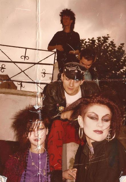 What Is Culture, Punk 80s, Traditional Goth, 80s Goth, 80s Punk, 90s Goth, Goth Subculture, Trad Goth, Arte Punk