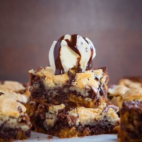 Everything you ever wanted in a brownie... all in one amazing bite! Triple Layer Brownies, Homemade Brownie Mix, Chocolate Chip Cookie Cheesecake, I Am Baker, College Admissions, Brownies Recipe Easy, Best Brownies, Brownies Recipe, Brownie Recipe