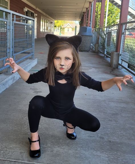 Black Cat Kids Costume, Black Cat Costume, Fashion Teens, Black Cat Costumes, Preteen Fashion, Bunny Costume, Cat Costume, Cat Kids, Halloween Style