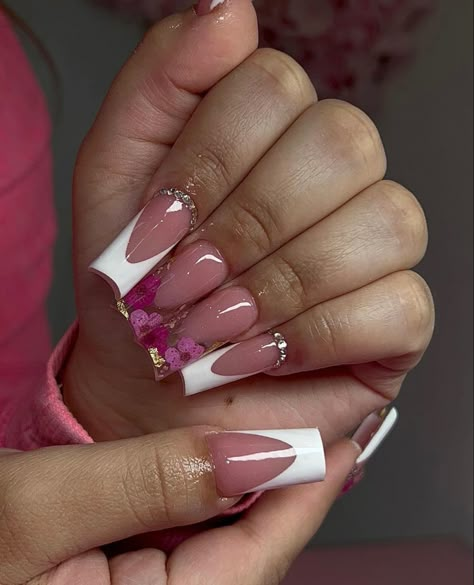 Cute Long Nails, Ongles Bling Bling, Tapered Square Nails, French Tip Acrylic Nails, French Acrylic Nails, Long Square Acrylic Nails, Unique Acrylic Nails, Nail Swag, Bling Acrylic Nails