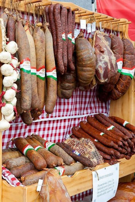 Hungarian Sausage, Hungarian Culture, Octoberfest Beer, Lake Balaton, Hungarian Cuisine, Meat Shop, Hungarian Recipes, Beer Festival, Cured Meats