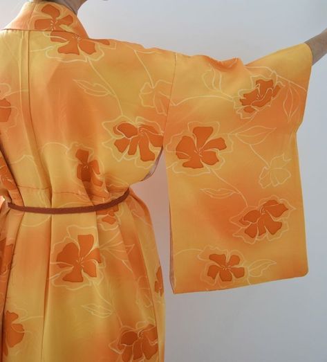 Orange Kimono Traditional, Kimono Street Style, Danganronpa Aesthetic, Mha Au, Hiyoko Saionji, Orange Kimono, Mahiru Koizumi, Plus Size Y2k, Kimono Styles