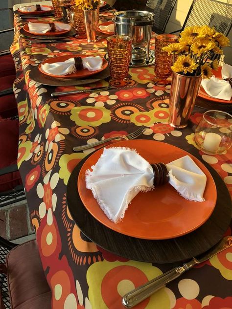 70sparty Party Ideas, 1970s Party Decorations, 70s Themed Dinner Party, 70s Theme Party Decorations Table Settings, 60s Themed Birthday Party Decorations, 70s Party Decorations Ideas, 60s Aesthetic Party, 60s Theme Table Decor, 80s Dinner Party Table Settings