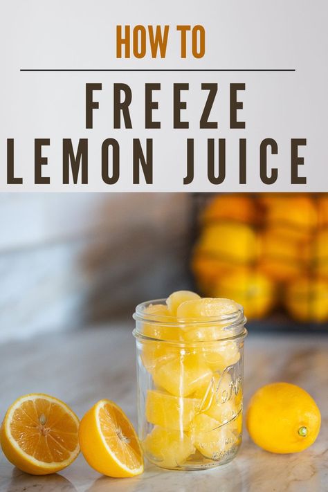 Freezing Lemon Juice, Lemon Cubes Frozen, Lemon Ice Cubes For Water, Freeze Lemon Juice, Preserved Lemons Recipes, Lemons Recipes, Lemon Ice Cubes, Jus Lemon, Freezing Lemons