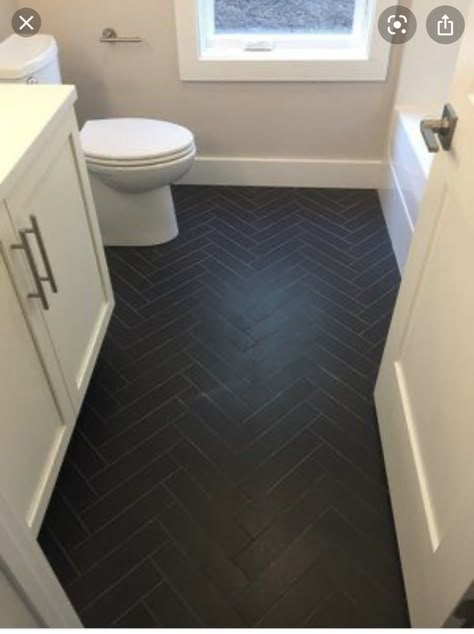 Small Bathroom Boho, Black Herringbone Floor, Herringbone Bathroom, Black Herringbone Tile, Black Bathroom Floor, Black Tile Bathrooms, Bathroom Boho, Herringbone Tile Floors, Small Bathroom Remodel Designs