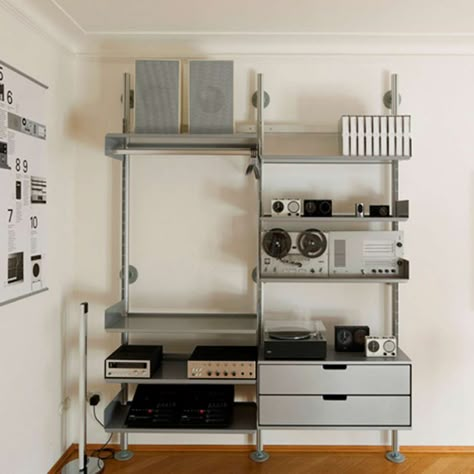 Home Studio Music Room, Vitsoe 606, Studio Music Room, Braun Design, Cd Storage, Dieter Rams, Audio Room, Home Studio Music, Vinyl Storage