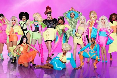 Season 10 of Ru Paul drags race. year 2018. Love all these different colors, personalities and poses. Drag Race Season 15, Eureka O'hara, Kameron Michaels, Palm Springs Bachelorette Party, Race Outfit, Palm Springs Bachelorette, Rupaul Drag Queen, 00s Nostalgia, Rupaul Drag Race