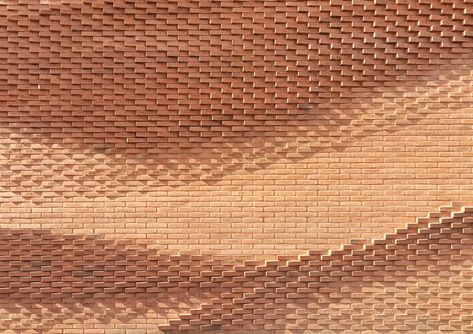 Administrative Building, German Architecture, Brick Texture, Colossal Art, Brick Architecture, Brick Facade, Glass Facades, Brick Patterns, Architecture Exterior