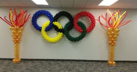 Olympic Party Decorations, Summer Olympics Party, Sports Day Decoration, Olympic Ring, Office Olympics, Olympics Decorations, Ring Balloon, Olympic Theme Party, Olympics Party