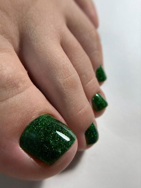 Emerald Green Toe Nails, Foot Nail Art, Green Toe Nails, Glitter Pedicure, Sparkly Toe Nails, Nail Nail Designs, Feet Nail Design, Art For Women, Foot Nail