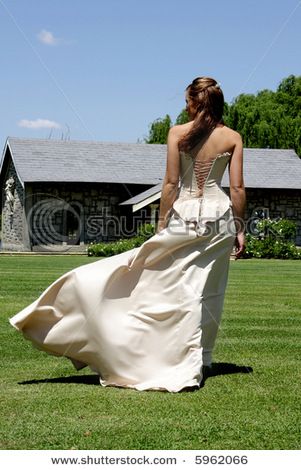 billowing dress Dress Flowing In The Wind Drawing, Dress Blowing In Wind Drawing, Windy Girl, Windy Skirts, Dress Wind, Wedding Day Dresses, Walking Outside, Wind Blowing, Witch Dress