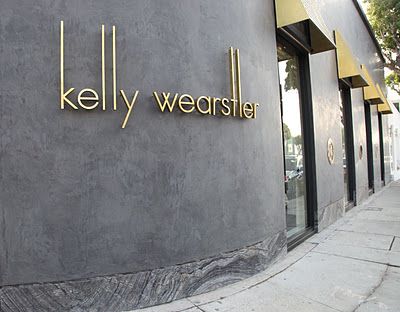 Kelly Wearstler's new clothing boutique on Melrose Avenue. Office Yellow, Business Layout, Salon Interior Design Ideas, Nail Salon Interior Design, Beauty Salon Interior Design, Interior Design Pictures, Retail Signage, Shop Signage, Interior Design Books