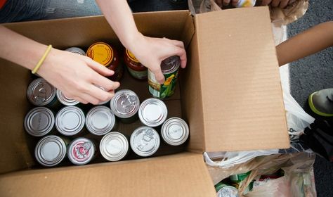 Try some of these clever and imaginative ways to host a school drive, and you’ll definitely increase your success. Utah Food, Non Perishable Foods, I Quit Sugar, Quit Sugar, Food Donation, Paratha Recipes, Food Drive, Soup Kitchen, Food Insecurity