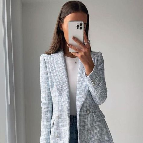 Suits For Women Prom, Blue Tweed Blazer, Zara Tweed Blazer, Blazer Collar, Blazer Zara, Zara Tweed, Tweed Style, Business Casual Outfits For Work, Blue Tweed