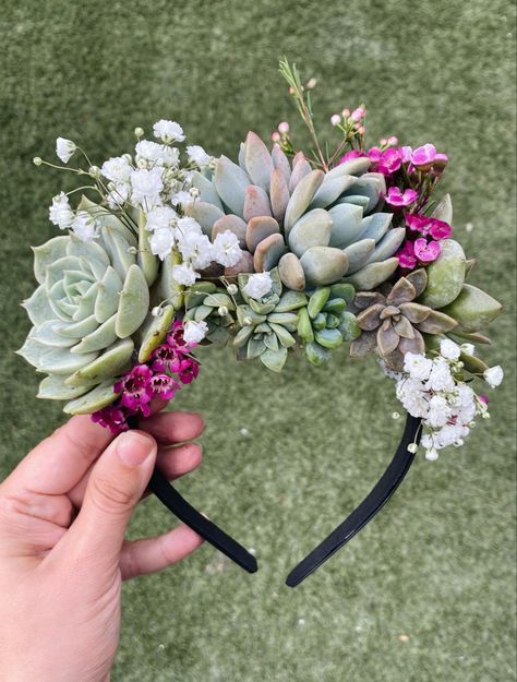 Succulent centerpiece wedding