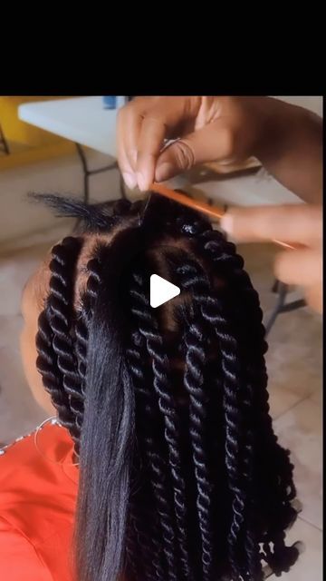 How To Tie Off Braids, No Braid Crochet Hairstyles, Crochet Passion Twists Hairstyle Long, Invisible Root Twist, Separating Braiding Hair, Rubber Band Method Twist, Passion Twist Rubber Band Method, Twist With Braiding Hair, Havana Twist Tutorial