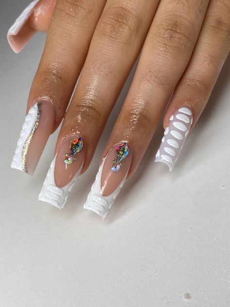 Baddie White Nails With Designs, White Cartoon Nails, White Nails Acrylic Black Women, White Nails With Rime Stones, White Baddie Nails, Y2k Nails Acrylic Long White, White Baddie, White Nails Acrylic, Baddie Nails