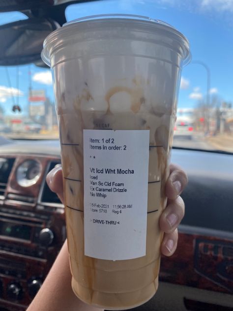 Simple Starbucks Drinks To Order Coffee, Starbucks Custom Drinks Coffee, Starbucks Online Order, Starbucks Drinks To Wake Me Up, Custom Starbucks Orders, Customized Starbucks Drinks, Cheap Starbucks Orders, Starbucks Custom Drinks, Starbucks Recommendations