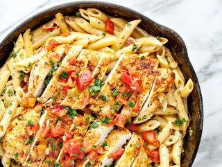 Southwest Chicken Alfredo, Taco Alfredo, Creamy Southwest Chicken, Chicken Casseroles, Pasta Alfredo, 5 Ingredient Dinners, Chicken Dishes Easy, Southwest Chicken, Penny Pincher