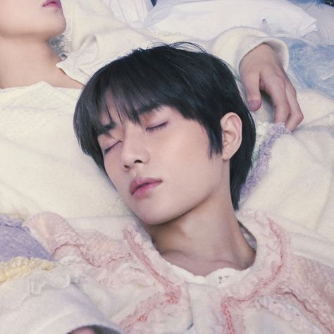 txt beomgyu icon Beomgyu Nightmare Concept, Beomgyu Nightmare, The Name Chapter Temptation, Name Chapter Temptation, Photo Icon, Beomgyu Icon, Txt Beomgyu, Always On My Mind, Zoo Wee Mama