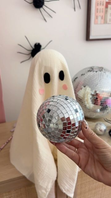 Deborah Trette on Instagram: "I mean, ghosts and discos are a must for halloween right? 👻🪩 here’s my version of the cute ghost diy! comment GHOSTS for a direct link to your inbox & make sure to save and share!💫 #diy #diyhomedecor #halloween #halloweendecor #halloweenideas #spookyseason #spookycute #cutehalloween #pinkhalloween #easycraft #makeitwithmichaels #amazonhome #ghostdiy #craftideas" Disco Ball Pumpkin Diy, Disco Ghost, Ghost Diy, Diy Pumpkin, Pink Halloween, On October 3rd, Eve Parties, Hallows Eve, Cute Ghost