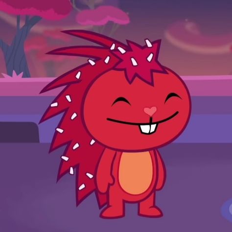 Happy Tree Friends Pfp, Happy Tree Friends Flaky, Flaky Happy Tree Friends, Cute Porcupine, Htf Flaky, Flippy Htf, Flaky Htf, Happy Three Friends, Apple Gifts