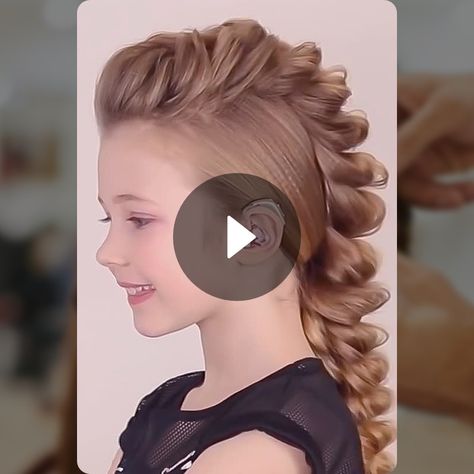 How To Do A Mohawk Braid - Sweethearts Hair | Snapchat Sweetheart Hair, Sweethearts Hair, Faux Mohawk Braid, Twist Mohawk, Mohawk French Braid, Dance Audition Hair, Mowhawk Braid, Mohawk Braid Tutorial, Easy Mohawk Braid