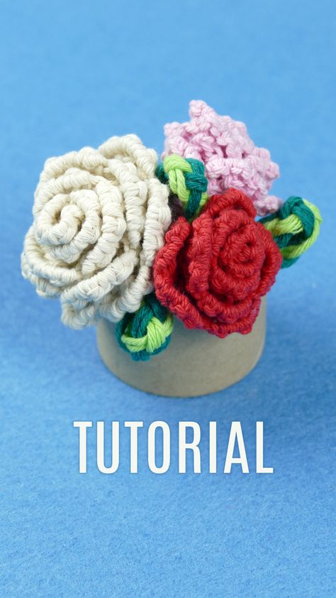 Macrame Rose, Floral Design, Macrame flowers, Macrame tutorial, Easy crafts, Craft ideas, Diy Easy Macrame, Macrame Rose, Macrame School, Hand Art Kids, Rose Diy, Macrame Baby, Easy Macrame, Free Macrame Patterns, Macrame Plant Hanger Patterns