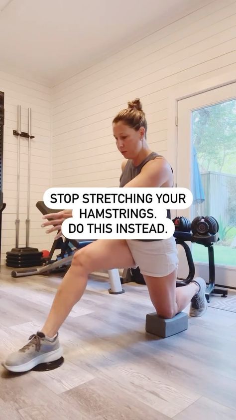 Katie St.Clair - CSCS, CPT | Are you hanging out on your joints? 🔷 Are you standing with knees locked out? 🔷 Are your hips shoved forward and butt squeezed? 🔷 Is... | Instagram Knee Pain Exercises, Lock Out, Hamstring Stretch, Connective Tissue, To The Bone, Shortening, Knee Pain, Stretching, Hanging Out