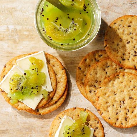 Pineapple, kiwi and a hint of lime blend nicely in this unique combination. It’s especially good slathered on biscuits. —Sondra Rogers, Columbus, Indiana Kiwi Jam Recipe, Bag Meals, Kiwi Jam, Kiwi Recipes, Food Basics, Preserving Recipes, Dry Point, Homemade Jams, Pineapple Jam