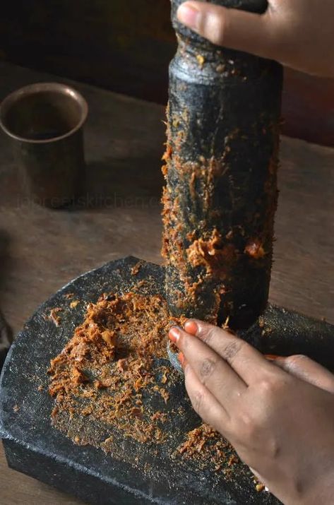 Ancient Cooking Tools You Will Find in Modern West-African Kitchens | by Wardah Abbas | One Table, One World | Medium Banglar Rannaghor, Food Art Photography, Chutney Recipe, Roast Chicken Recipes, Food Photography Tips, Desi Food, Indian Kitchen, Healthy Homemade Recipes, Chutney Recipes