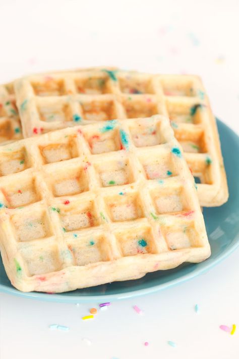 Confetti Waffles, Waffle Birthday, Kids Breakfast, Pink Food Coloring, Breakfast Waffles, Second Birthday, Breakfast For Kids, Flan, Cooking Time