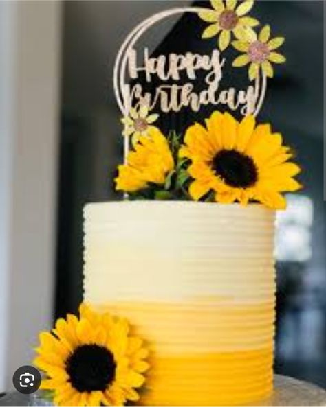 Sunflower Birthday Cakes, Salted Caramel Filling, Sunflower Cake, Caramel Filling, For My Best Friend, Bee Party, Birthday Happy, My Best Friend, Themed Cakes