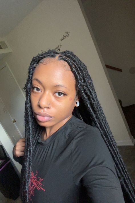 *DIP YOUR LOCS IN HOT WATER BEFORE INSTALLING* 🥰 Straight Soft Locs, Soft Locs, In Hot, Locs, Hot Water, Hair Inspo, Dip, Water, Hair