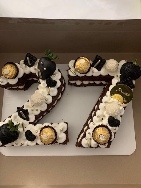 Mens 27th Birthday Cake, 27 Cupcake Cake Number, Number Cakes Chocolate, Letter Cake For Men, 27 Number Cake, Black And White Number Cake, Cake Numbers Ideas, Black And Gold Anniversary Cake, 60 Number Cake For Men