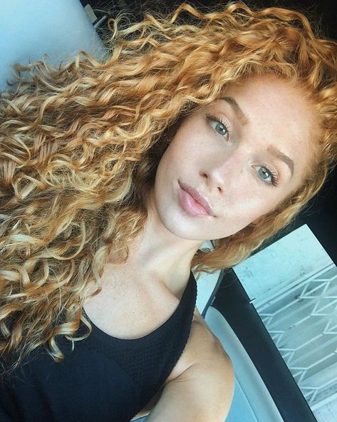 Morgan Crabtree (@soularouge) : sexyhair Morgan Crabtree, Women With Freckles, Beautiful Freckles, Shipping Label, Ginger Hair, Hair Journey, Hair Health, Hair Goals, Redheads