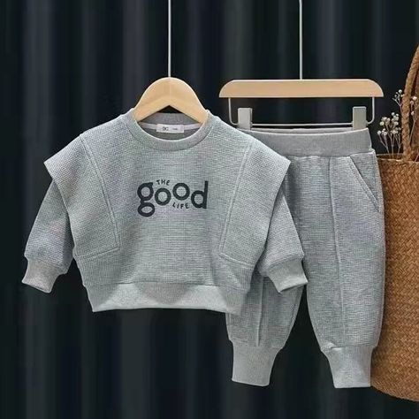 Gray 2 Pieces Kids Boys Hoodie & Pants Clothing Set Outfit Solid Color Letter Long Sleeve Cotton Set Vacation Daily Casual Winter Fall 1-5 Years Beige Gray Toddler Boy Hoodie, Kidswear Trends, Kids Winter Outfits, Estilo Fitness, Hoodie Pants, Boys Graphic Tee, Fall Hoodies, Outdoor Fashion