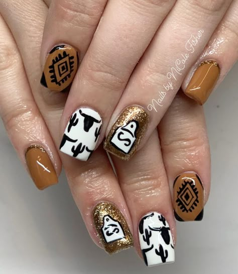 Country Nail Art, Western Style Nails, Cactus Nails, Country Acrylic Nails, Rodeo Nails, Everyday Nails, Cowboy Nails, Indian Nails, Salon Life