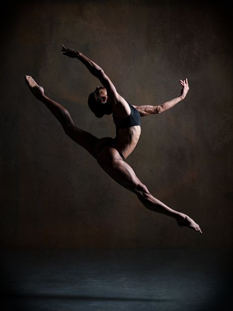 Photo of the Day! Dance Room, Male Ballet, Black Dancers, Ballet Dance Photography, Dance Picture Poses, Dance Photo Shoot, Dancer Photography, Dance Rooms, Dance Photography Poses